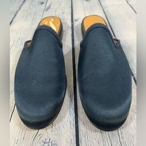 NWT DEL TORO x Vogue 125 Navy Satin George Plank Round Toe Slipper Mules Size 10